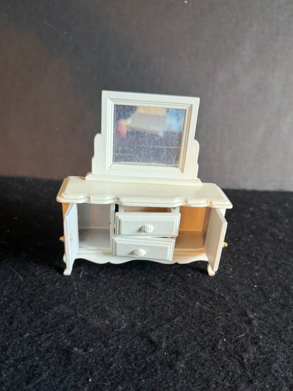 Dollhouse “Misc Living Room” Furniture - Picture 9 of 11